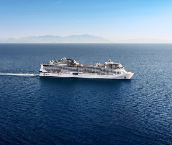 Final 2026 Southampton sailing: 9-night Spain & France cruise